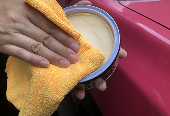 Mirror Shine Wax - Light Colours - Image 3