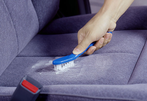 New Fabric Seat Cleaner - Image 3