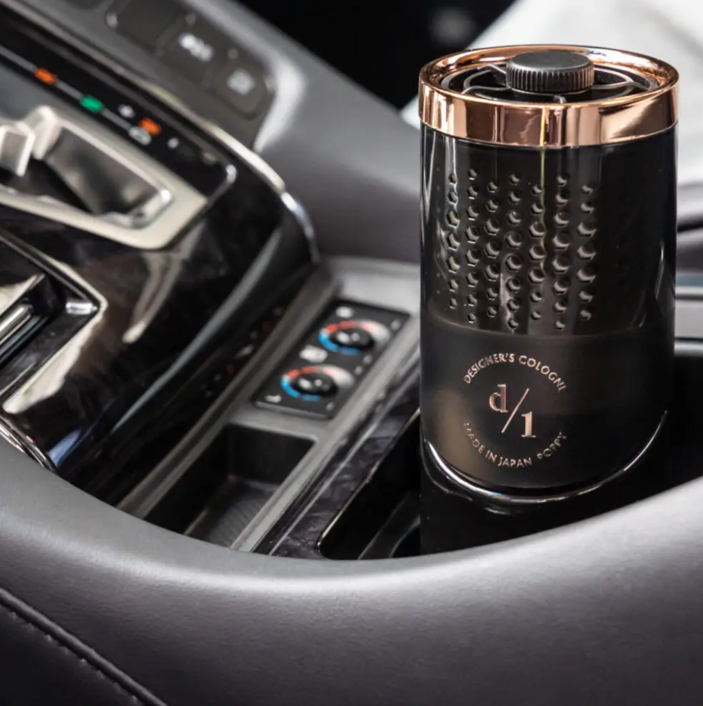 D1 THE LIQUID Liquid Type Premium Car Air Freshener - WOODY GOLD - Image 2